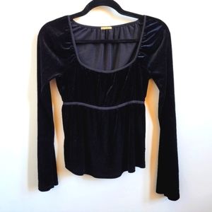 Vintage Black Velvet Max Studio Top